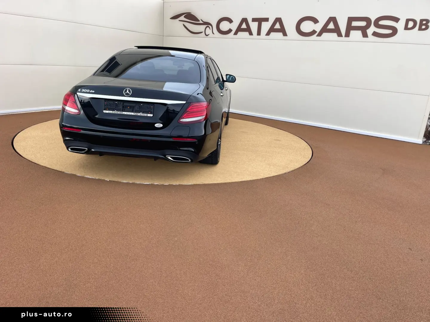 Mercedes-Benz E