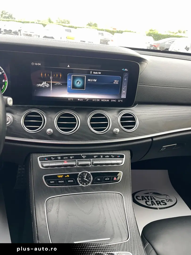 Mercedes-Benz E