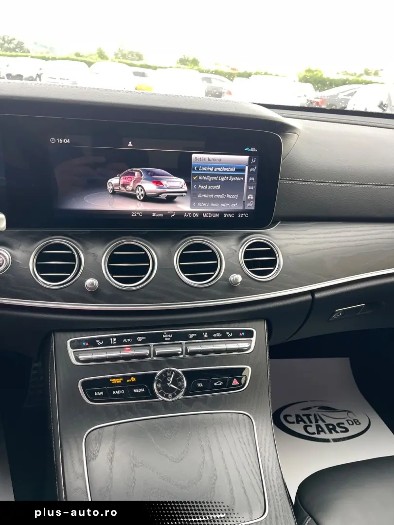Mercedes-Benz E