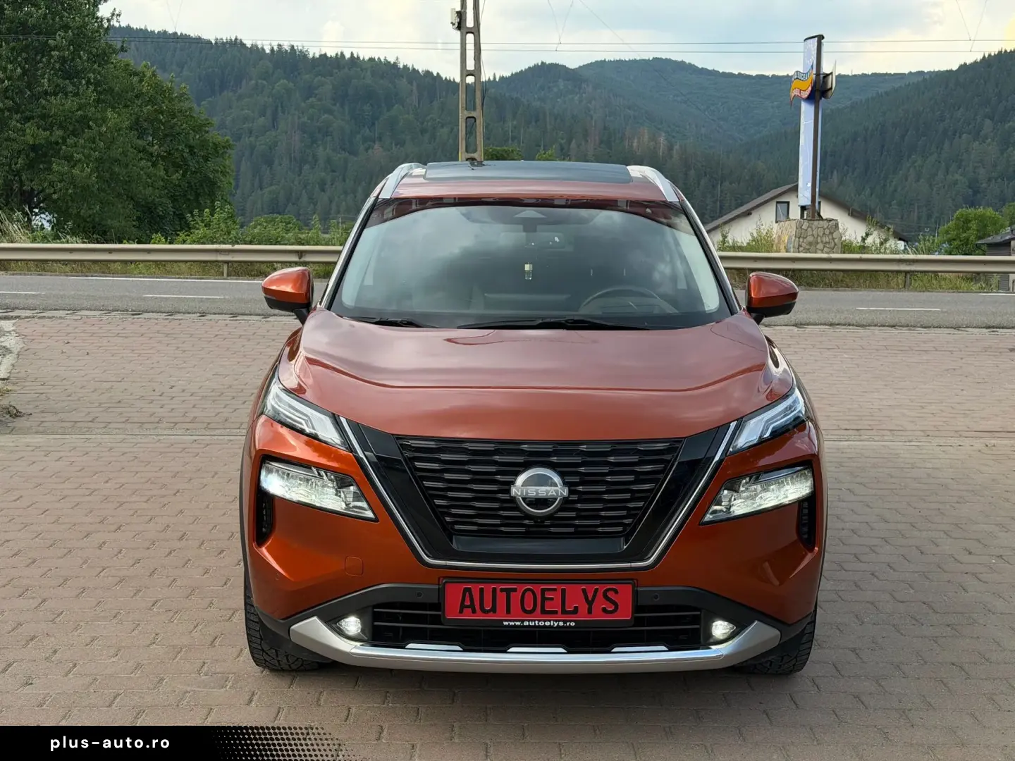 Nissan X-Trail e-4ORCE  e-POWER  1.5L X-Tronic CVT MHEV Tekn
