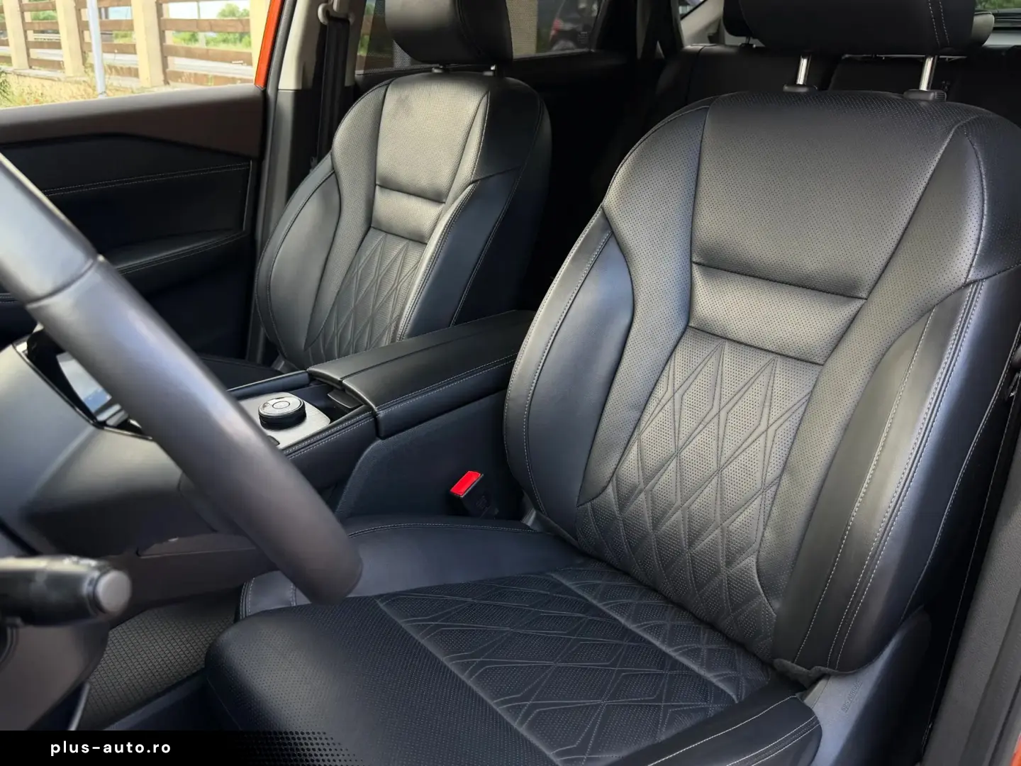 Nissan X-Trail e-4ORCE  e-POWER  1.5L X-Tronic CVT MHEV Tekn