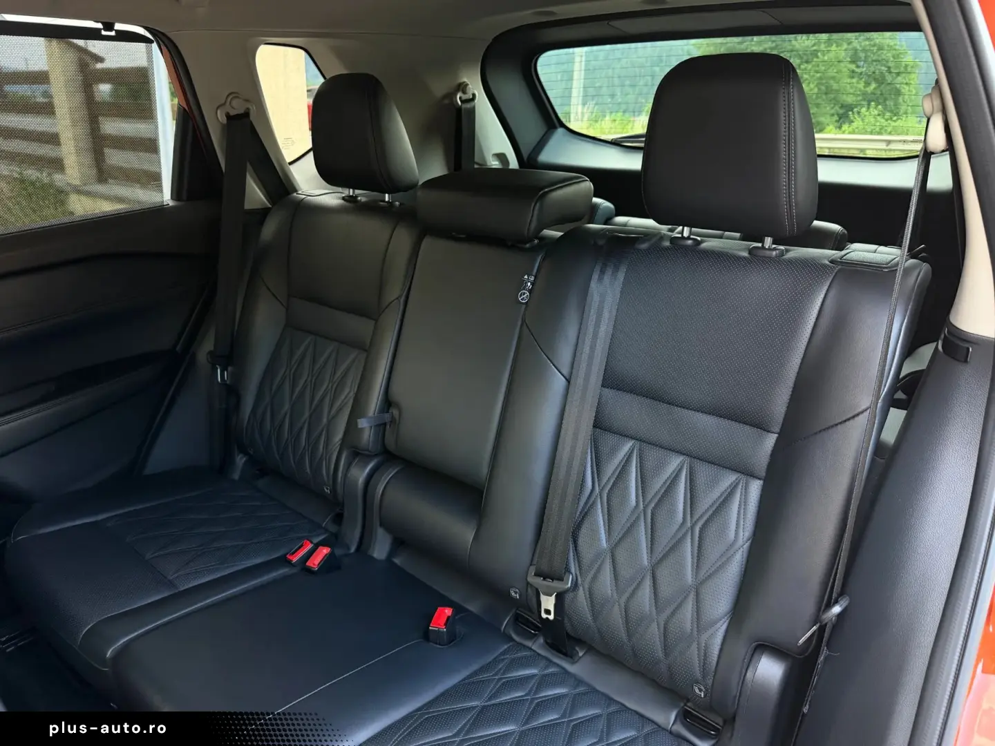 Nissan X-Trail e-4ORCE  e-POWER  1.5L X-Tronic CVT MHEV Tekn