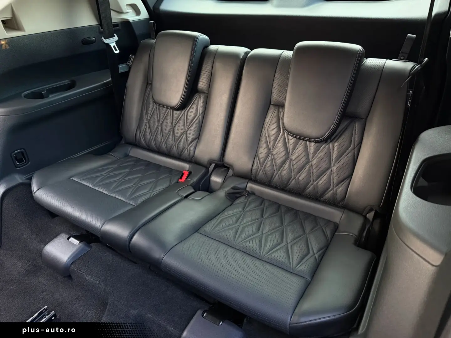Nissan X-Trail e-4ORCE  e-POWER  1.5L X-Tronic CVT MHEV Tekn