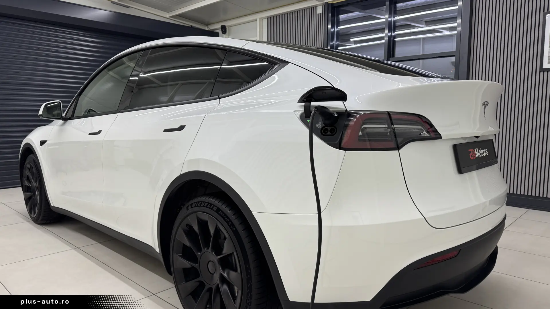Tesla Model Y Dual Motor Long Range