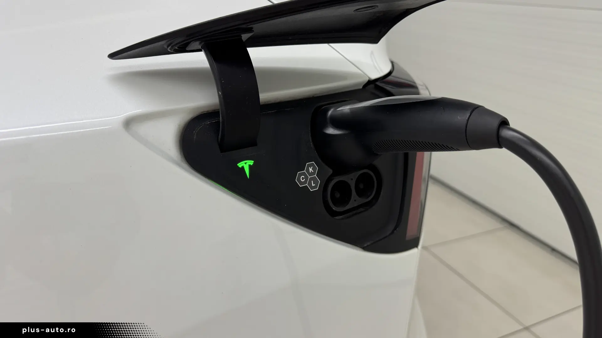 Tesla Model Y Dual Motor Long Range