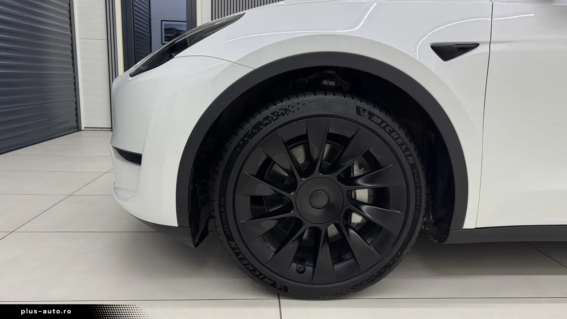 Tesla Model Y Dual Motor Long Range