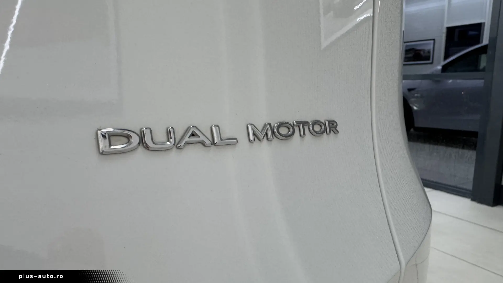 Tesla Model Y Dual Motor Long Range