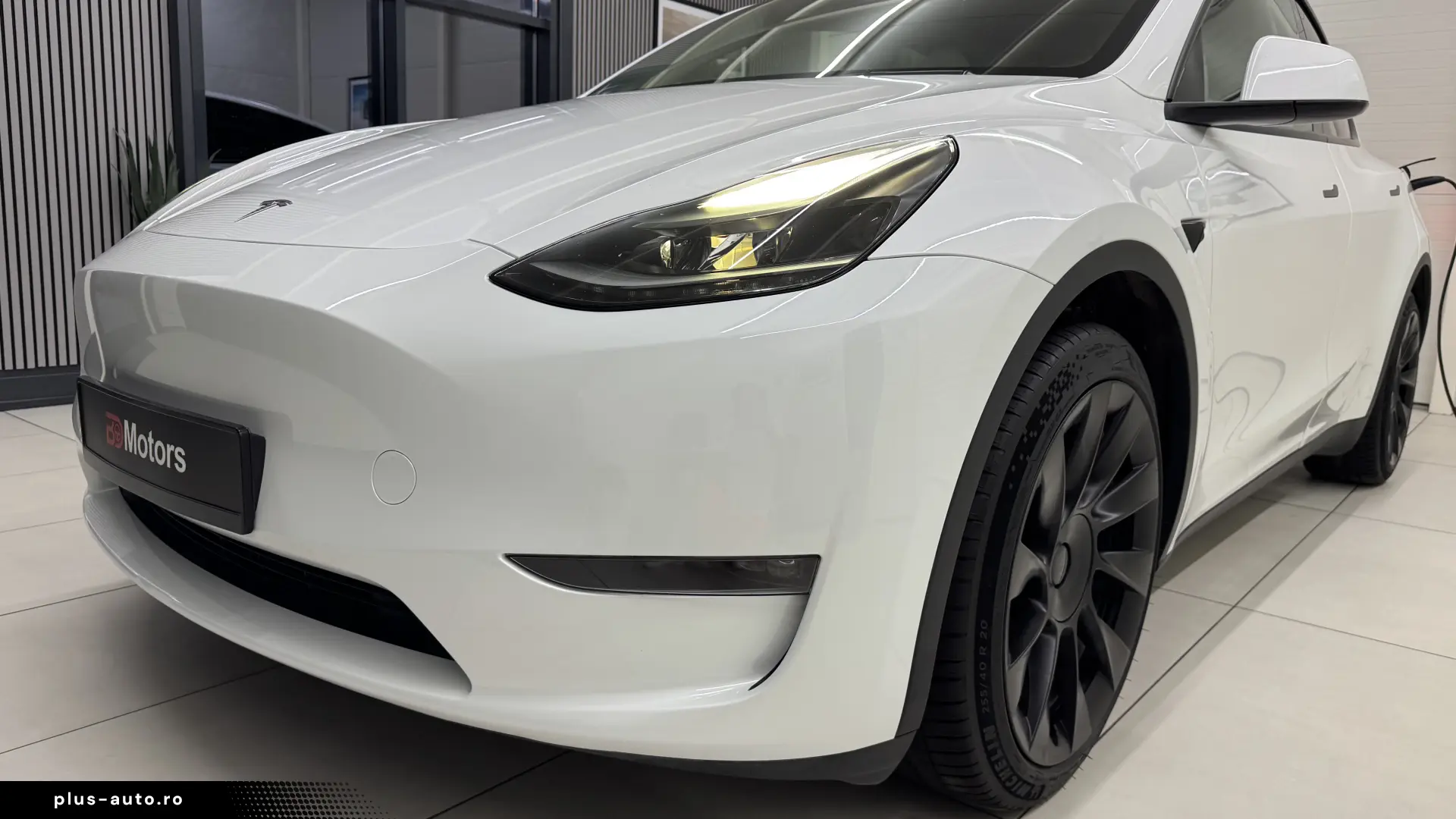 Tesla Model Y Dual Motor Long Range