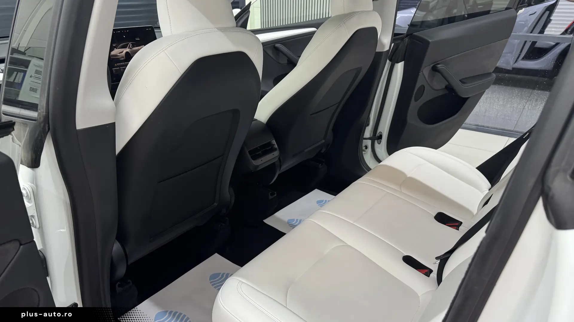 Tesla Model Y Dual Motor Long Range