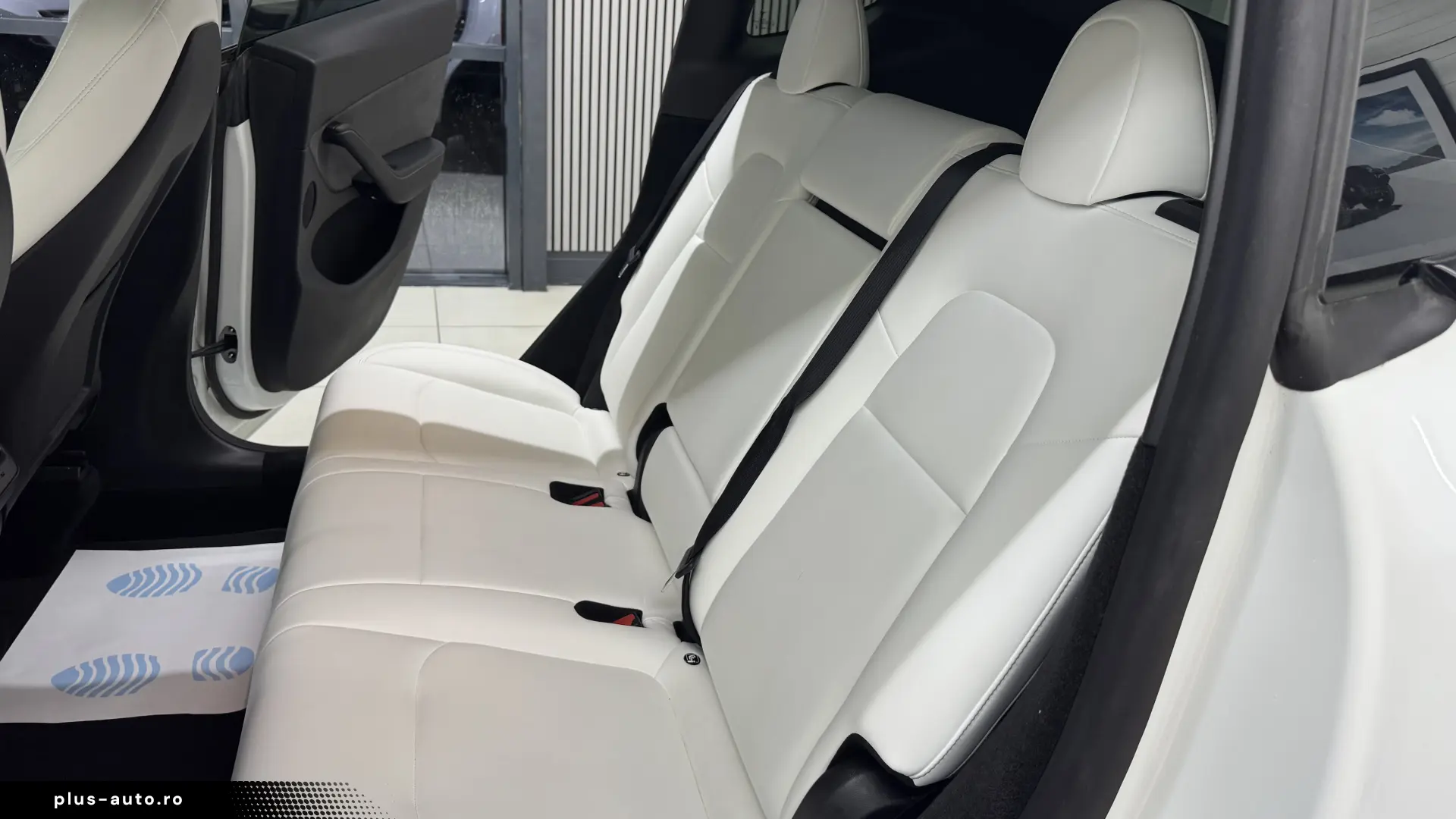 Tesla Model Y Dual Motor Long Range