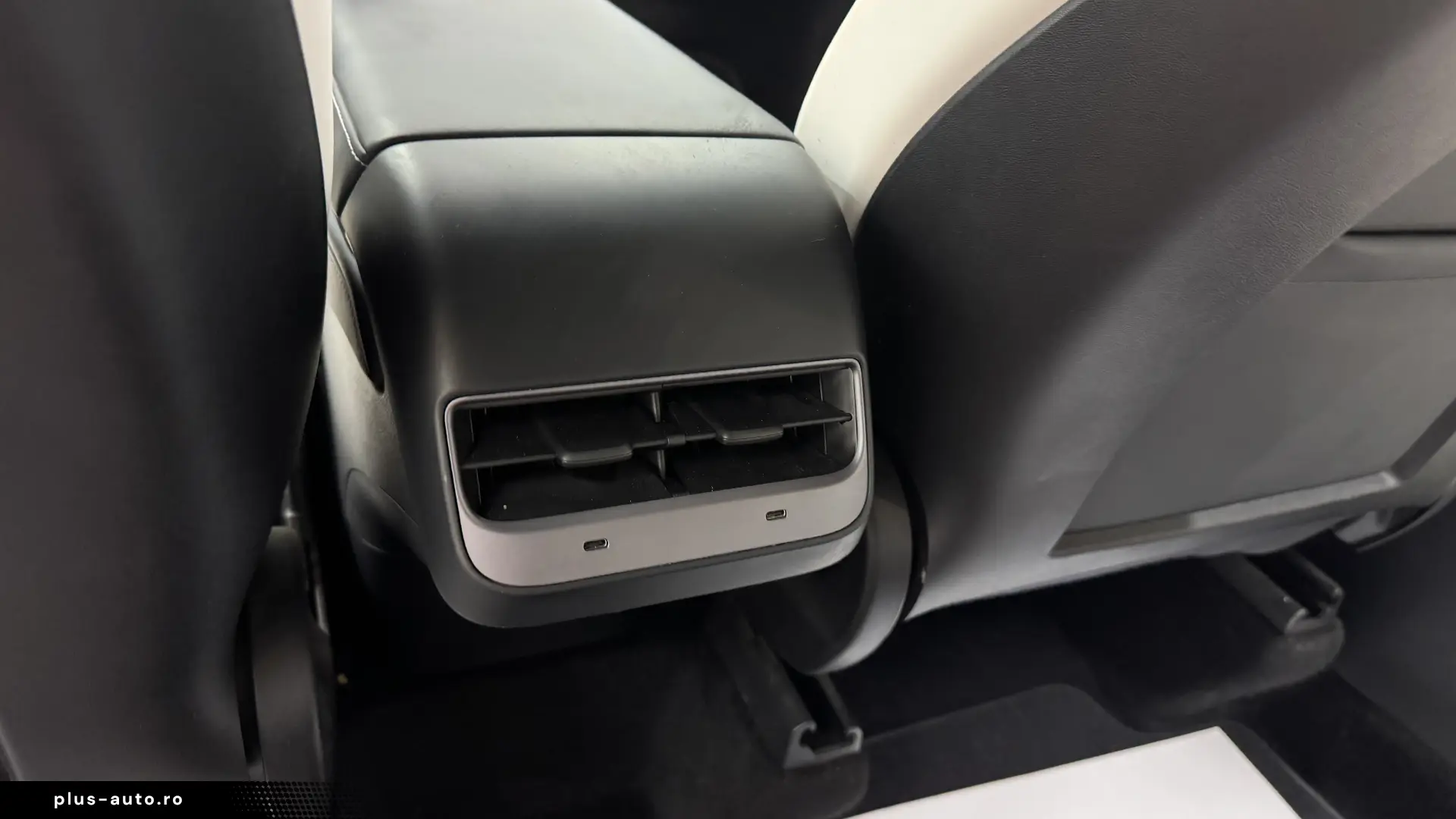 Tesla Model Y Dual Motor Long Range