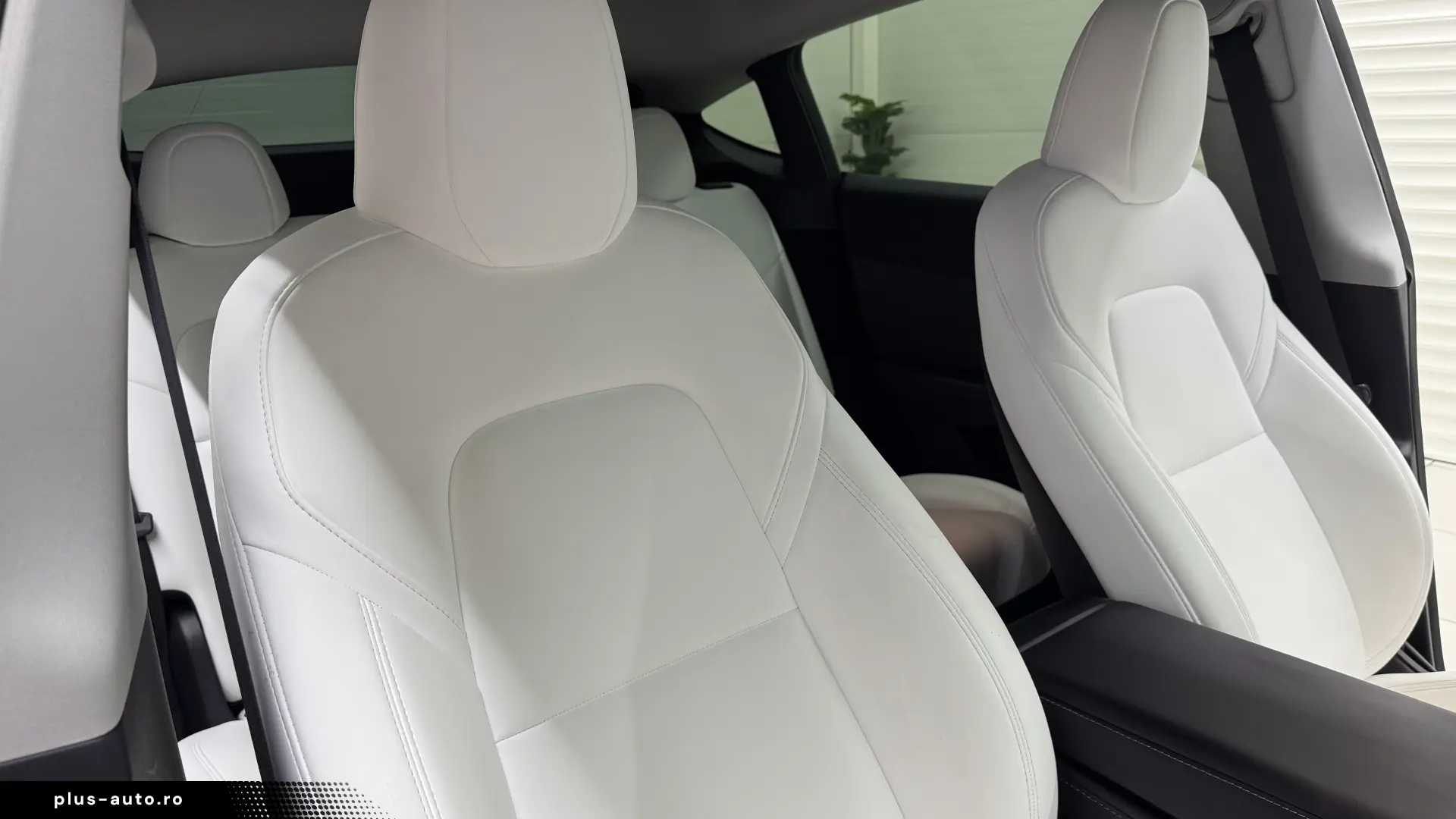 Tesla Model Y Dual Motor Long Range