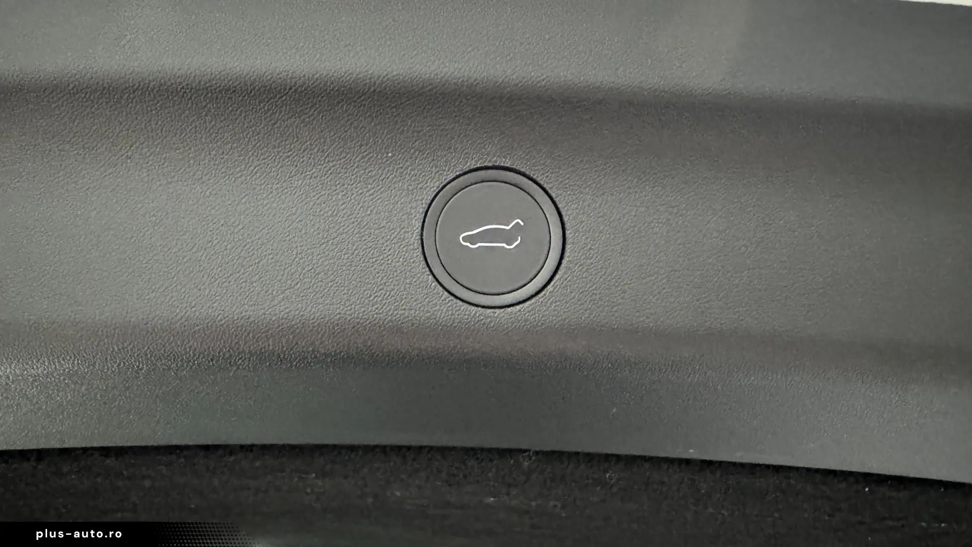 Tesla Model Y Dual Motor Long Range