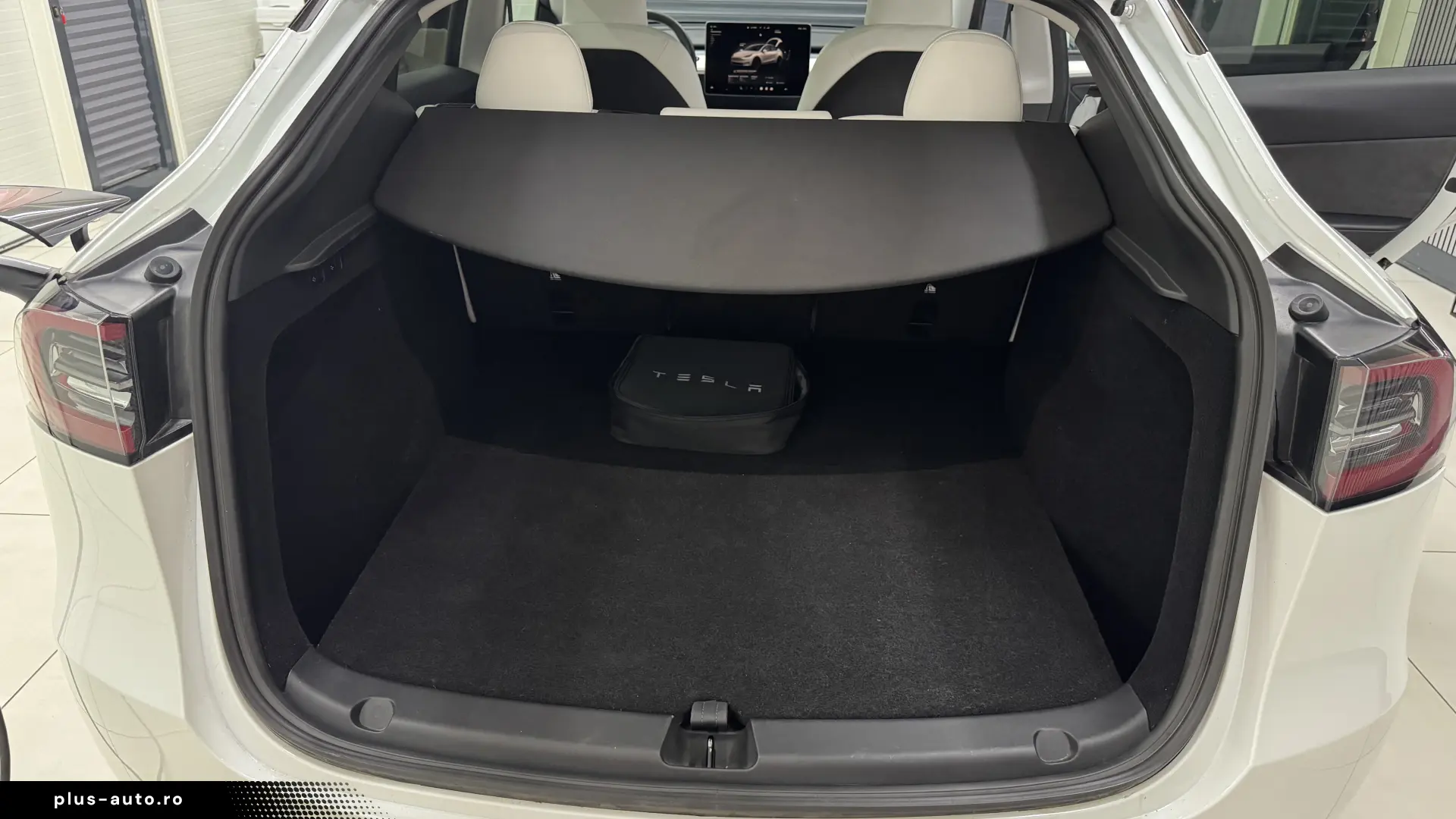 Tesla Model Y Dual Motor Long Range
