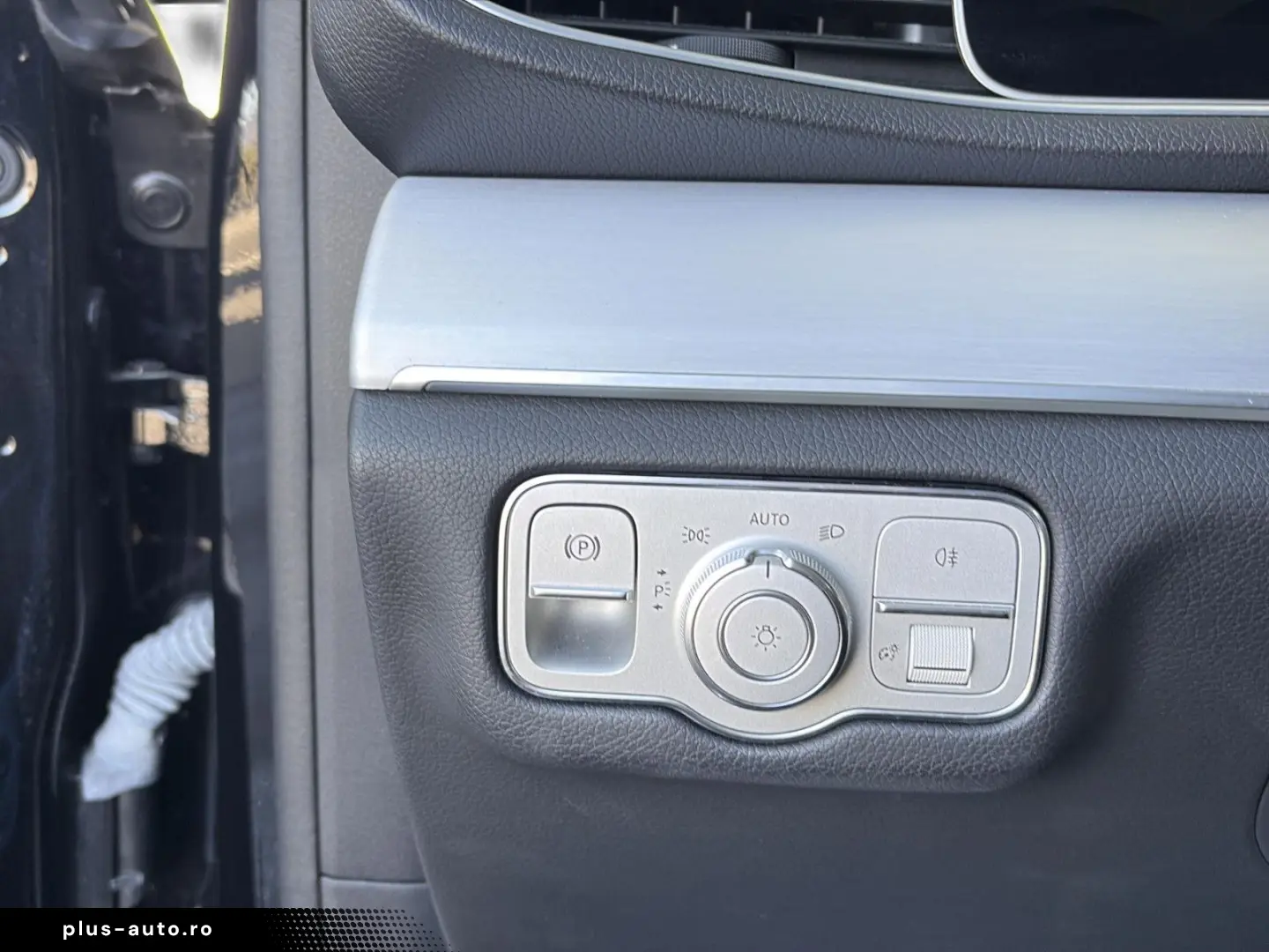 MERCEDES-BENZ GLE 350 e Panorama LED