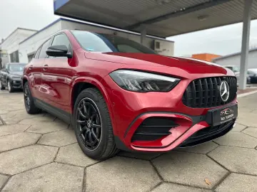 MERCEDES-BENZ GLA 35 AMG 4Matic Leder RFK Lenkradheizung