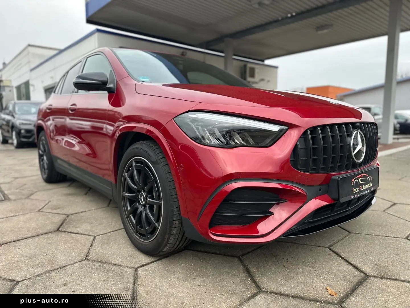 MERCEDES-BENZ GLA 35 AMG 4Matic Leder RFK Lenkradheizung