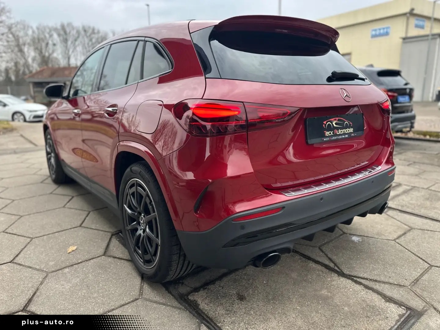 MERCEDES-BENZ GLA 35 AMG 4Matic Leder RFK Lenkradheizung
