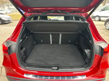 MERCEDES-BENZ GLA 35 AMG 4Matic Leder RFK Lenkradheizung