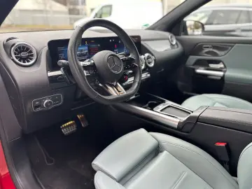 MERCEDES-BENZ GLA 35 AMG 4Matic Leder RFK Lenkradheizung