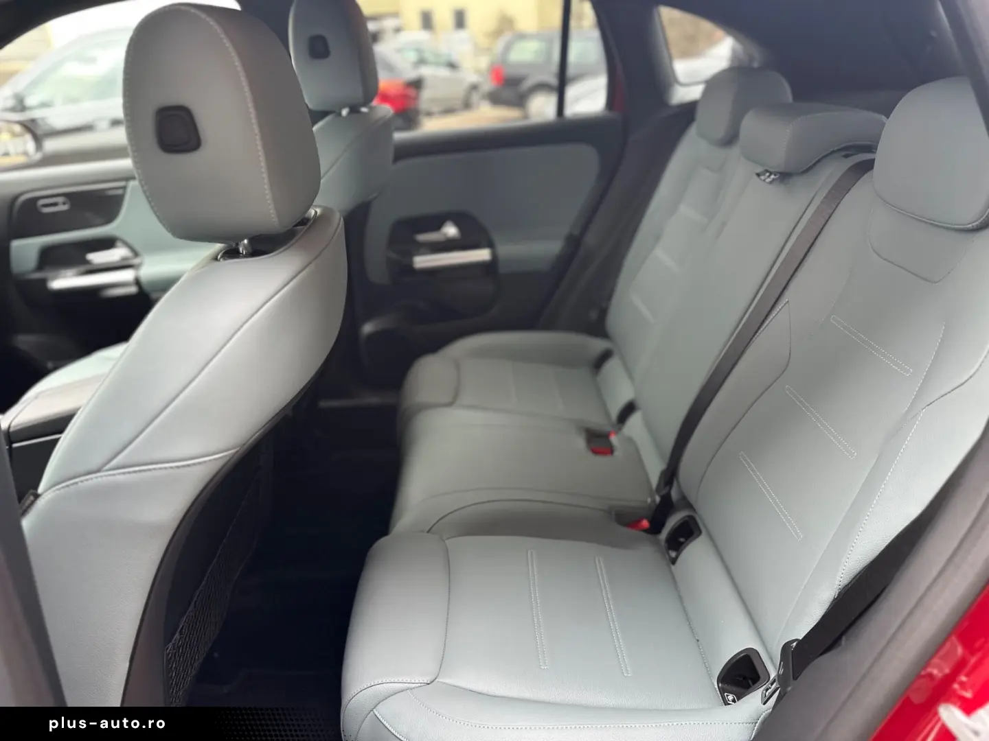 MERCEDES-BENZ GLA 35 AMG 4Matic Leder RFK Lenkradheizung