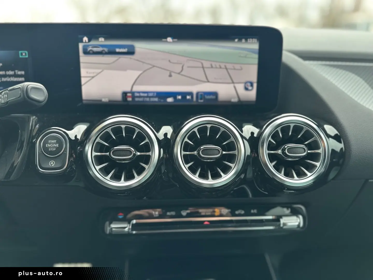 MERCEDES-BENZ GLA 35 AMG 4Matic Leder RFK Lenkradheizung