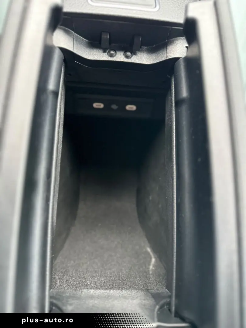 MERCEDES-BENZ GLA 35 AMG 4Matic Leder RFK Lenkradheizung