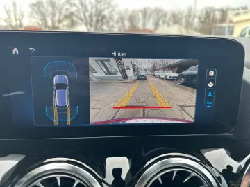 MERCEDES-BENZ GLA 35 AMG 4Matic Leder RFK Lenkradheizung
