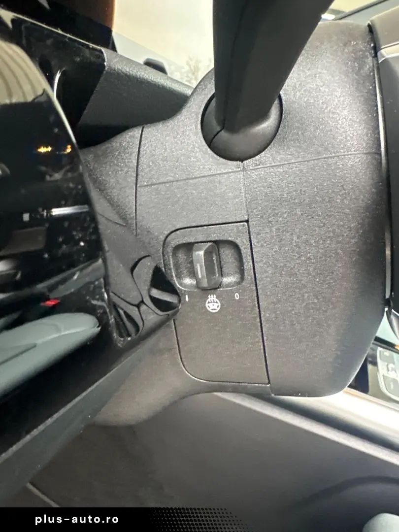 MERCEDES-BENZ GLA 35 AMG 4Matic Leder RFK Lenkradheizung