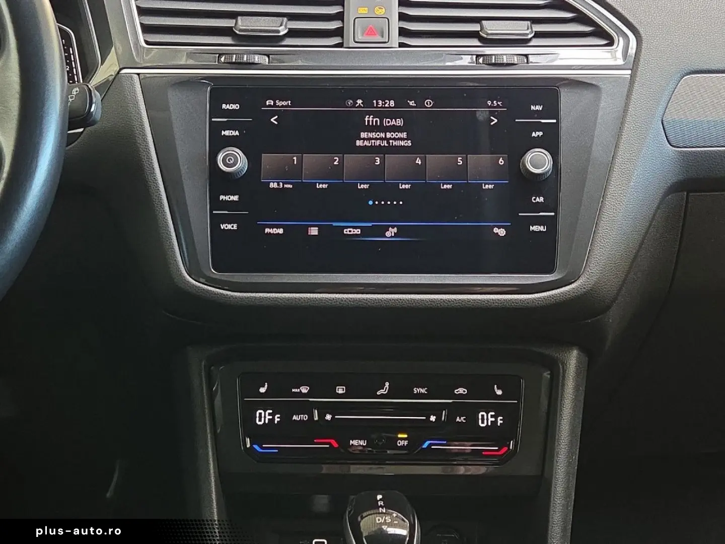 VW Tiguan Allspace Life 2.0TDI DSG 4M AHK 7Sitz RFK