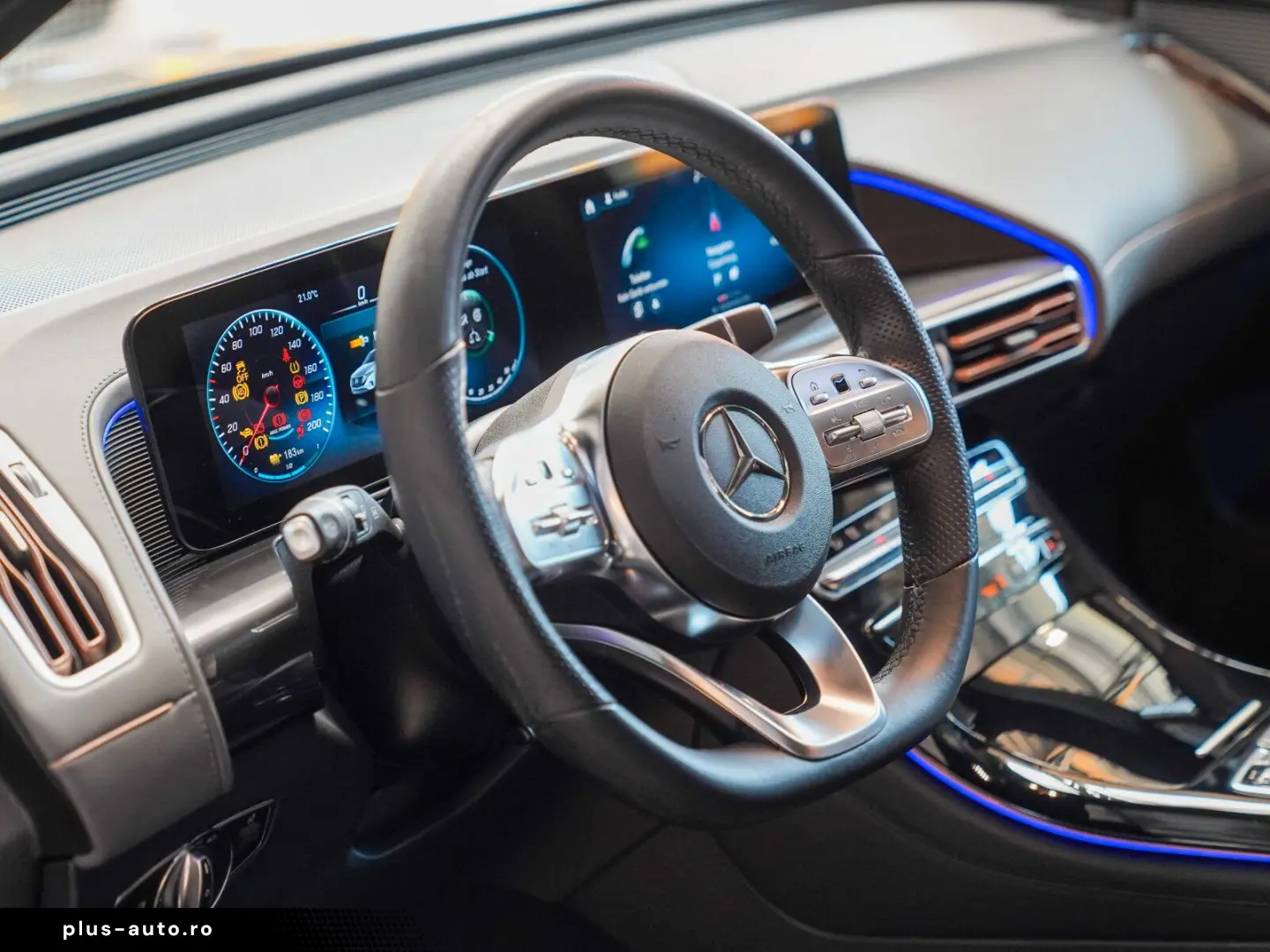 MERCEDES-BENZ EQC 400 4M AMG Line