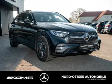 MERCEDES-BENZ GLC 300 d 4M AMG AHK DISTRONIC