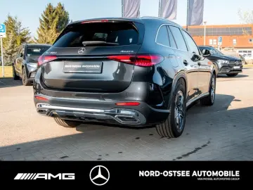 MERCEDES-BENZ GLC 300 d 4M AMG AHK DISTRONIC