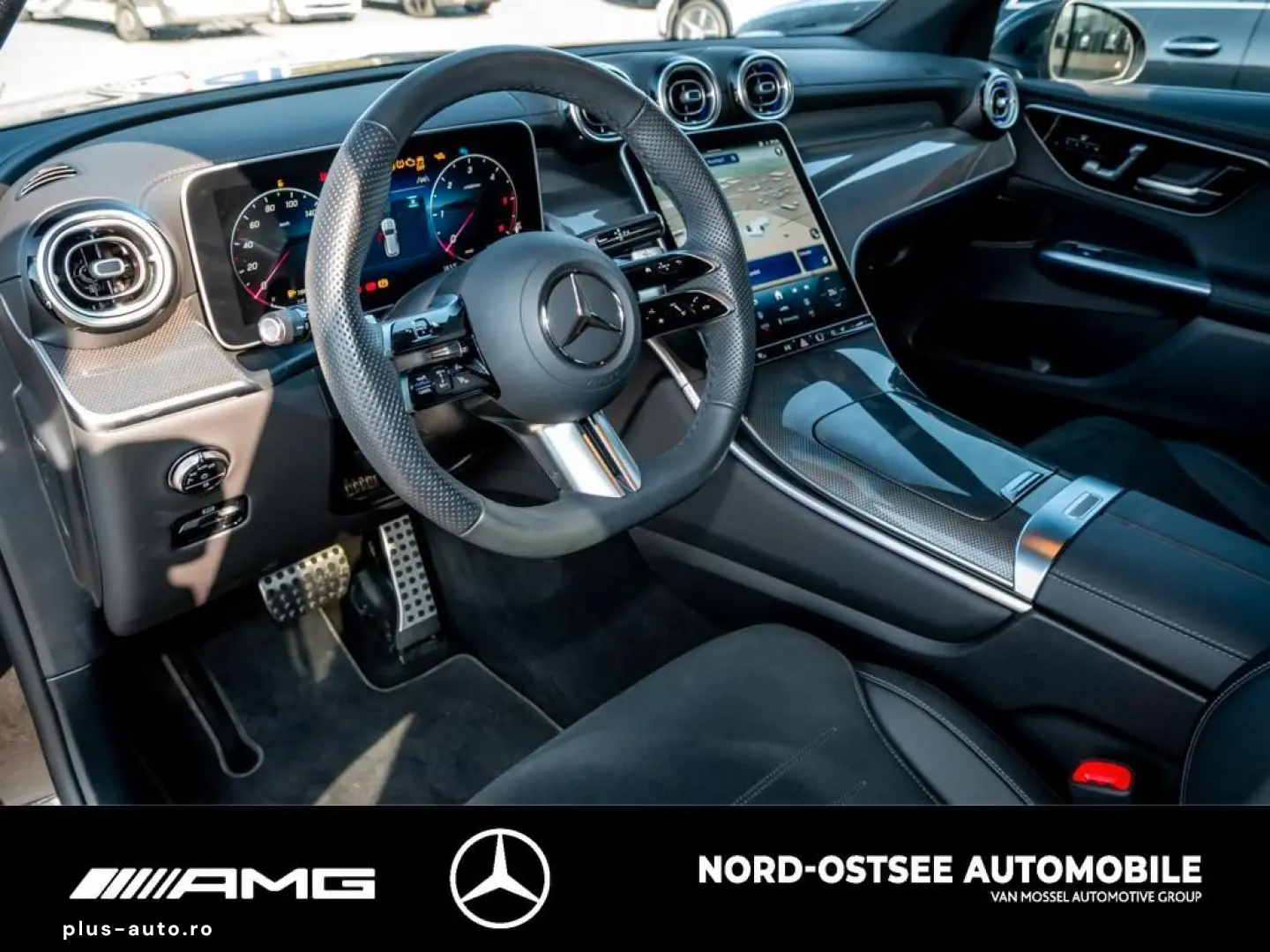 MERCEDES-BENZ GLC 300 d 4M AMG AHK DISTRONIC