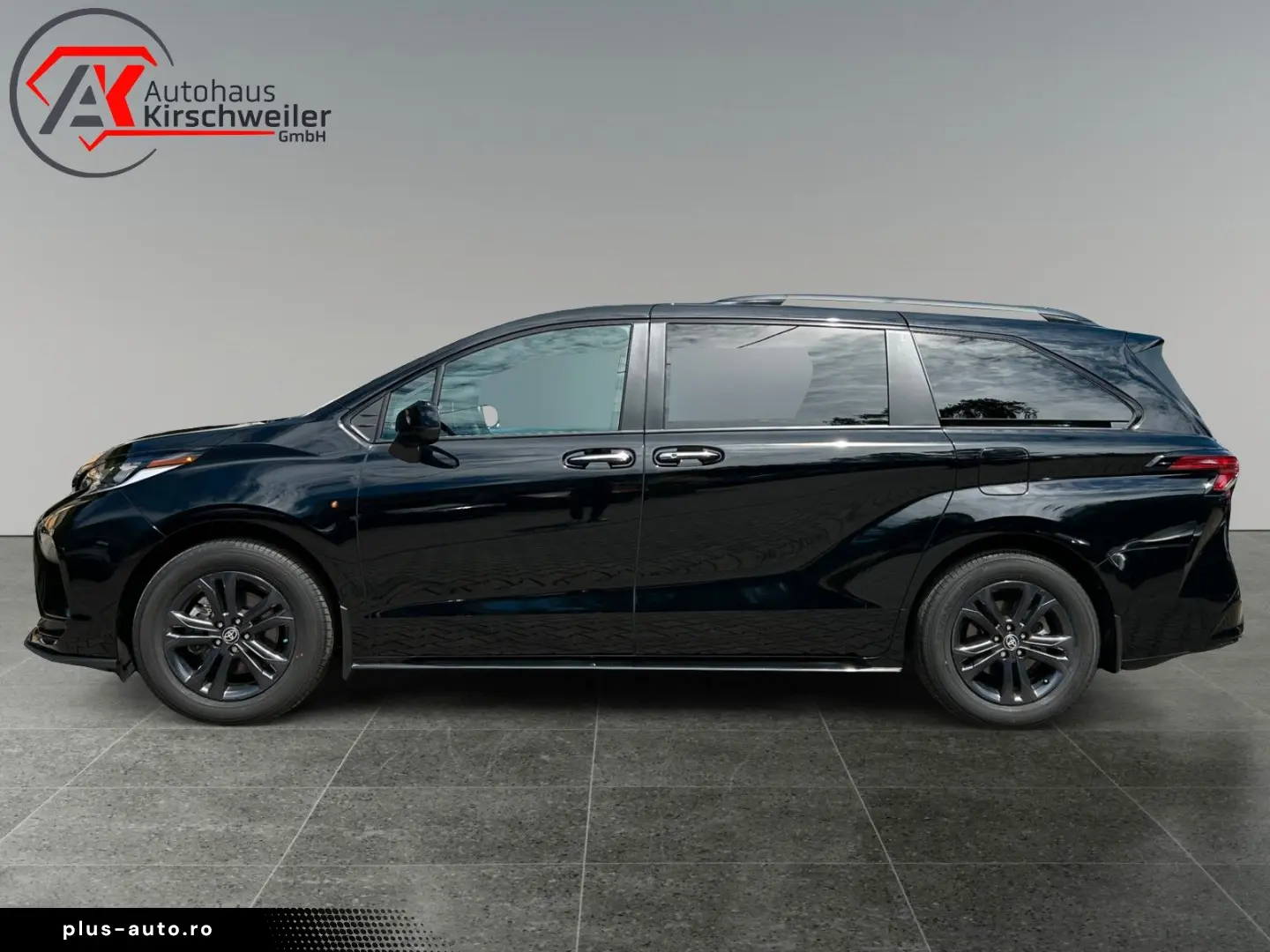 TOYOTA Sienna Hybrid XLE 7-Sitzer