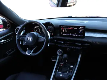 ALFA ROMEO Tonale Veloce Plug-In-Hybrid AWD