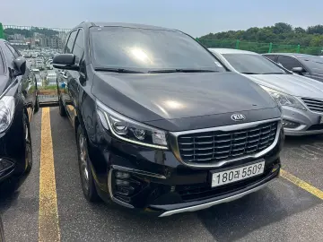 Kia Carnival Noblesse 9 Locuri Garantie 36 luni