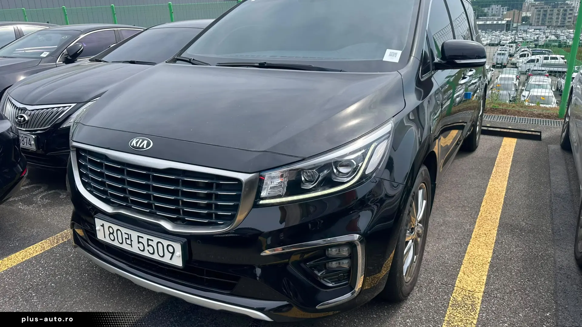 Kia Carnival Noblesse 9 Locuri Garantie 36 luni
