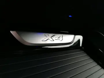BMW X4 xDr20d MSpo Laser 360 Keyless GestureC Leather