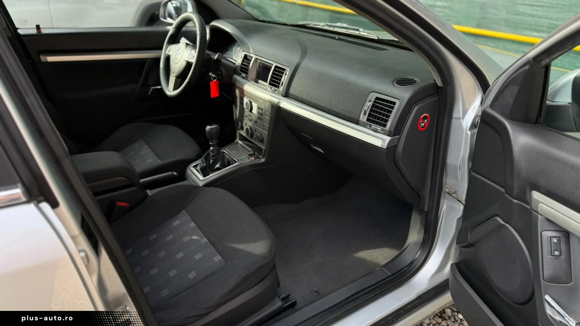 Opel Vectra 1.8i Elegance