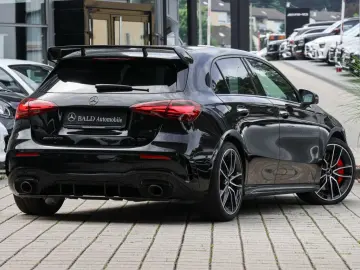MERCEDES-BENZ A 35 AMG 4M Pano Aero Burm 360