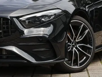 MERCEDES-BENZ A 35 AMG 4M Pano Aero Burm 360