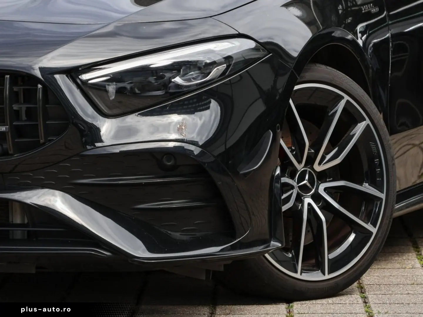 MERCEDES-BENZ A 35 AMG 4M Pano Aero Burm 360