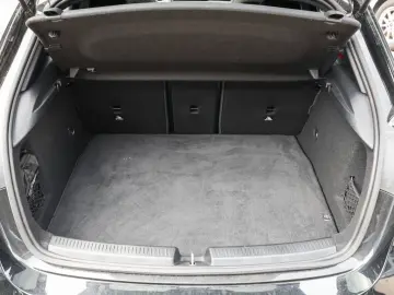 MERCEDES-BENZ A 35 AMG 4M Pano Aero Burm 360