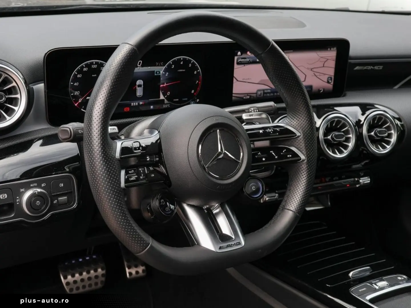 MERCEDES-BENZ A 35 AMG 4M Pano Aero Burm 360