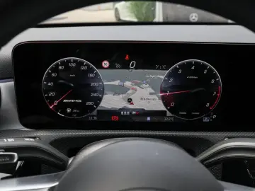 MERCEDES-BENZ A 35 AMG 4M Pano Aero Burm 360