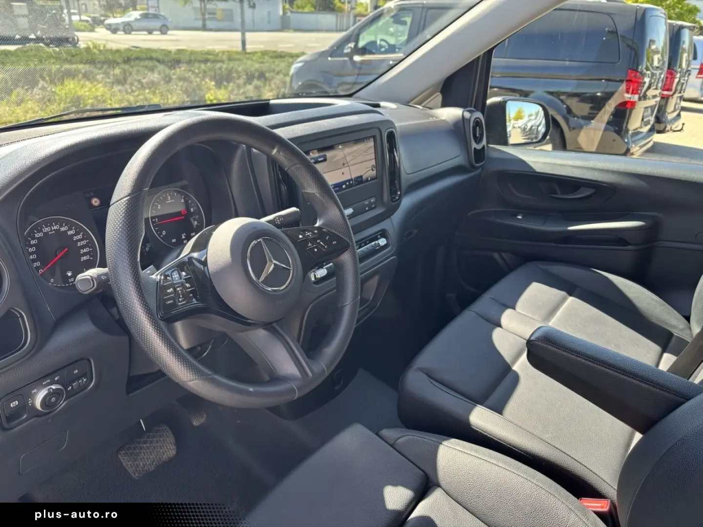 MERCEDES-BENZ Vito 116 CDI SpurW AHK Navi