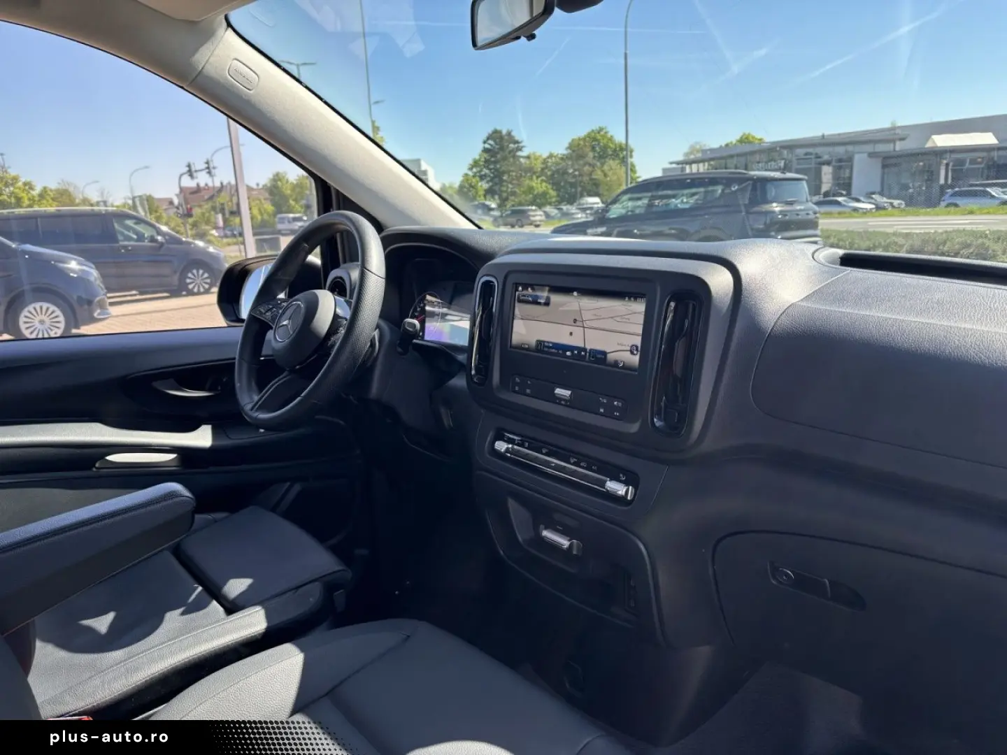 MERCEDES-BENZ Vito 116 CDI SpurW AHK Navi