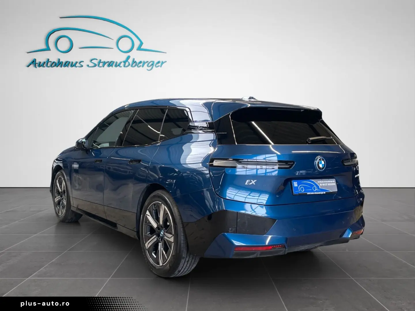 BMW iX 40 xDrive ACC AHK 4ZK H K LRHZ 360