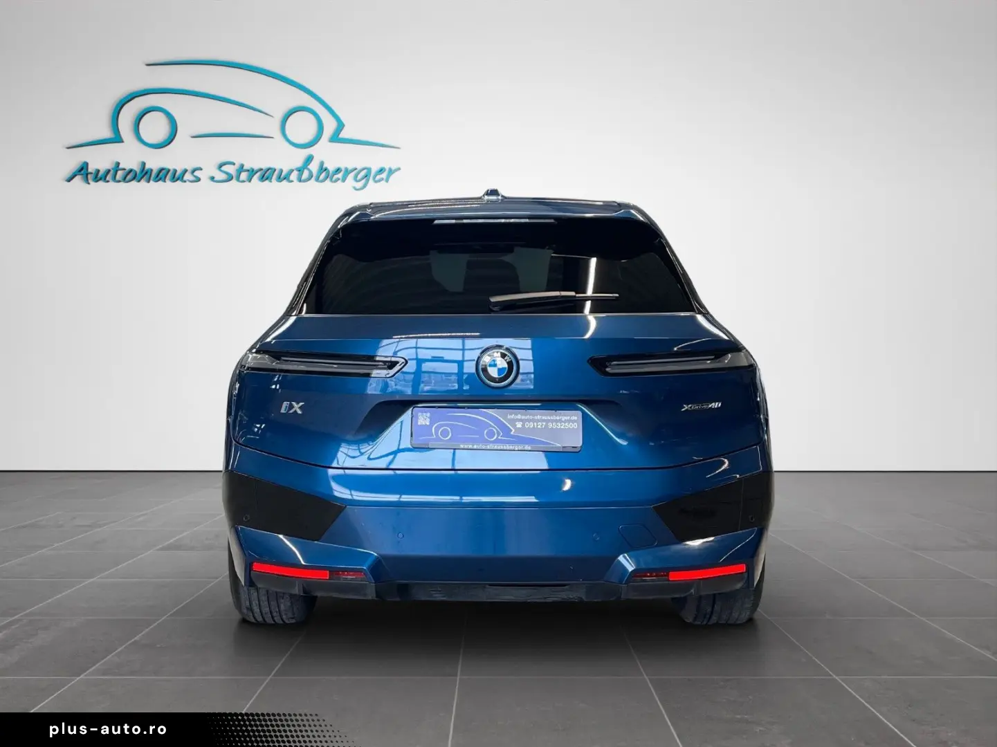BMW iX 40 xDrive ACC AHK 4ZK H K LRHZ 360